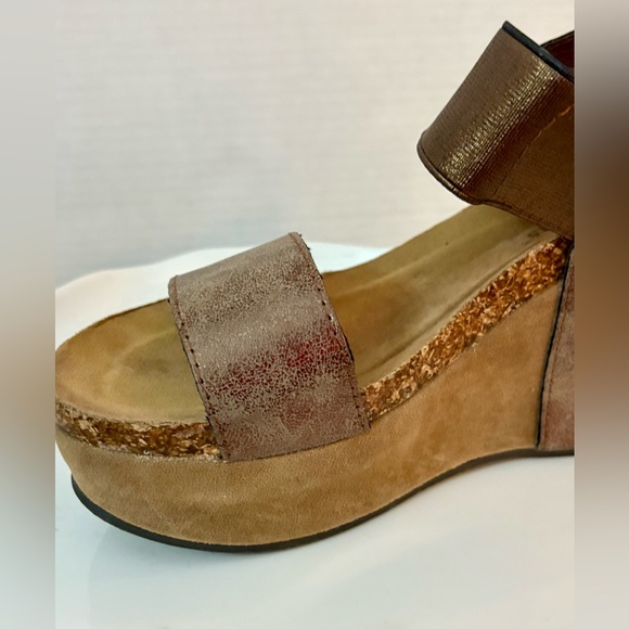 Pierre Dumas Hester-1 Women's Platform Wedge Sandals - Metallic Brown - sz 5.5 - Picture 6 of 12